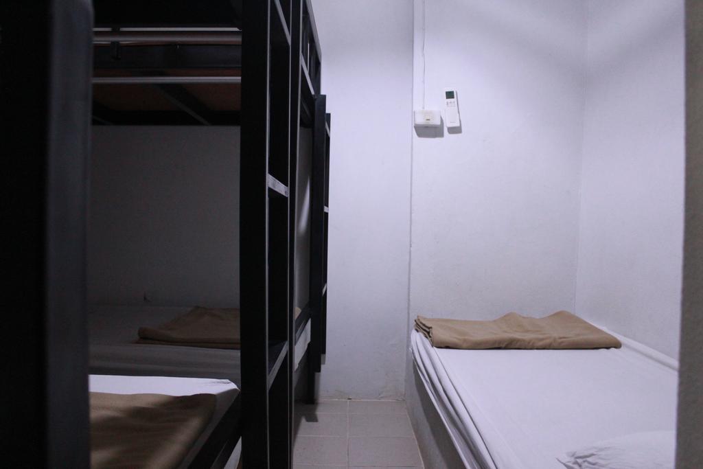 Baan Park Raak Backpacker Hostel Chiang Mai Extérieur photo