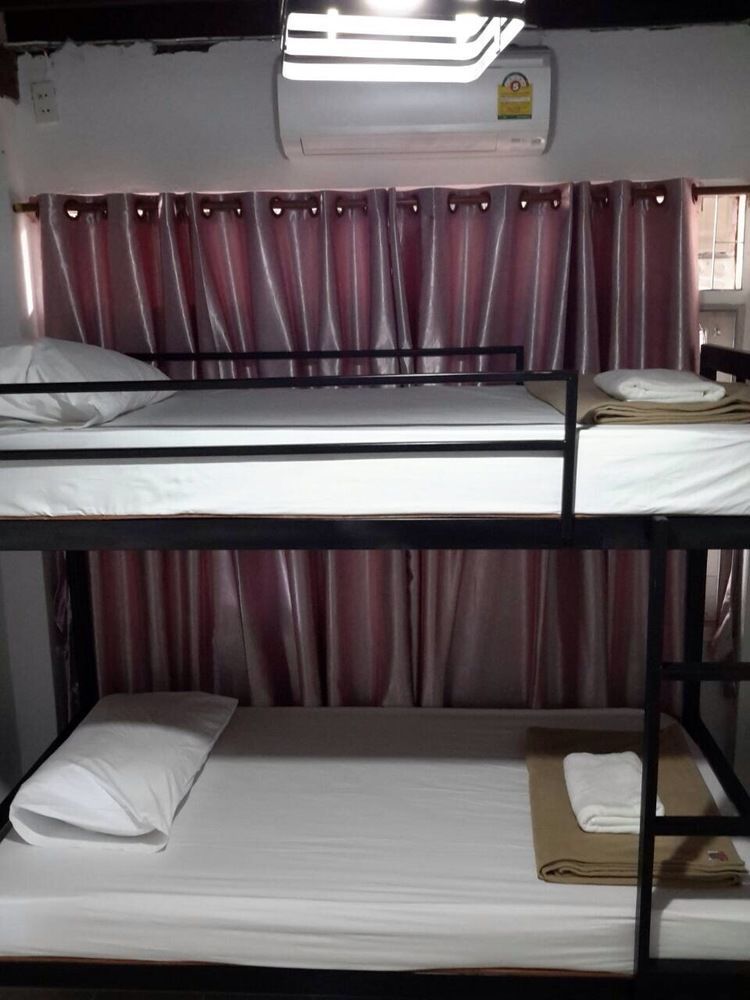 Baan Park Raak Backpacker Hostel Chiang Mai Extérieur photo