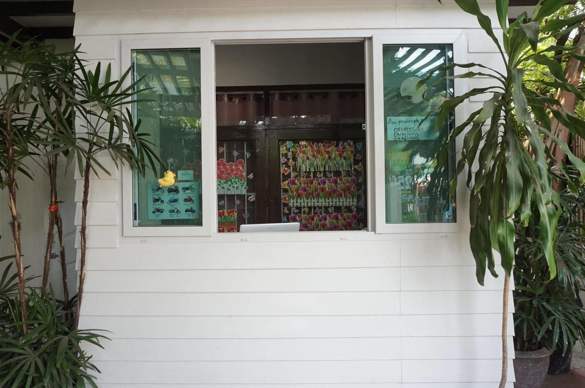 Baan Park Raak Backpacker Hostel Chiang Mai Extérieur photo