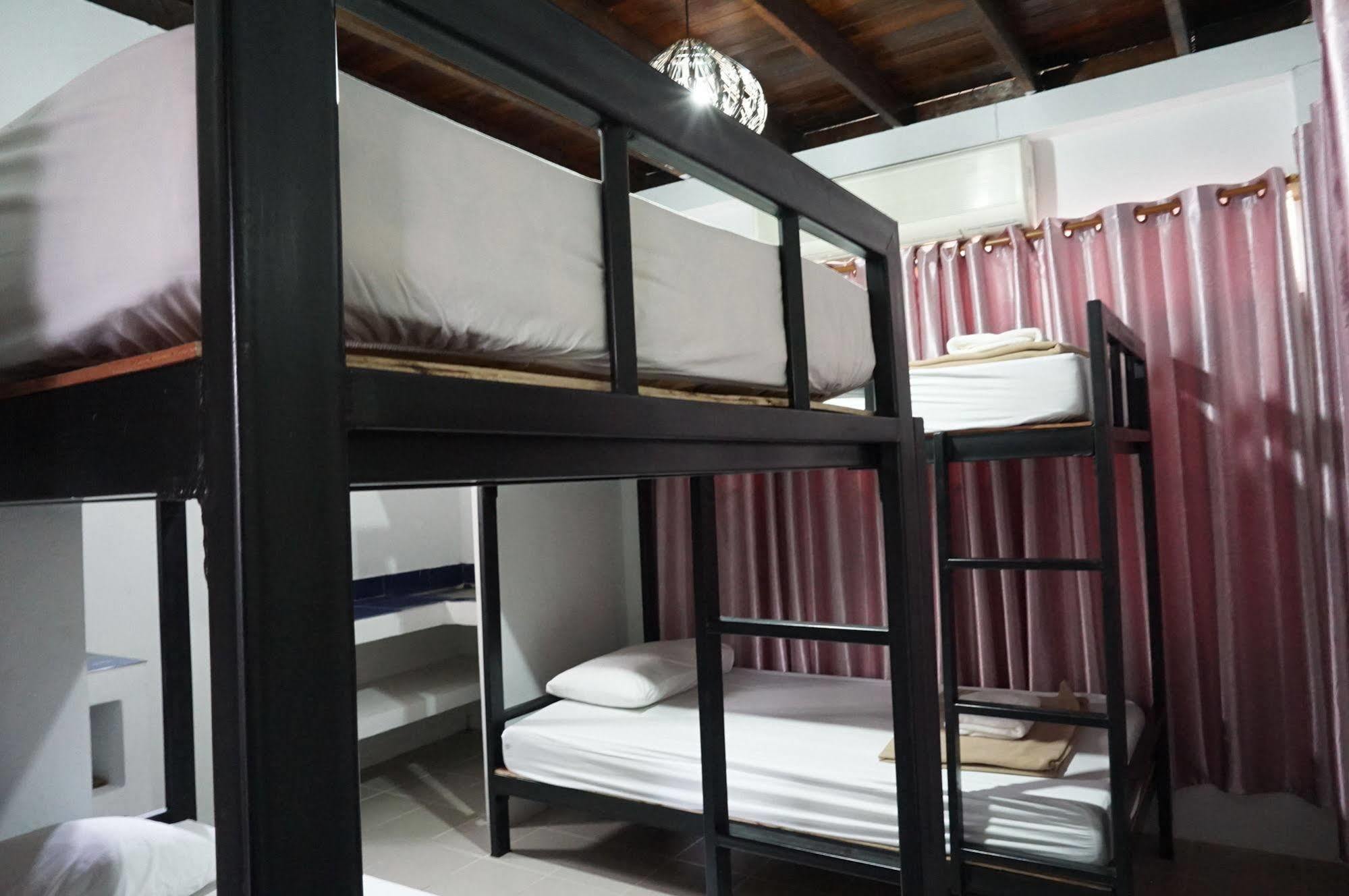 Baan Park Raak Backpacker Hostel Chiang Mai Extérieur photo